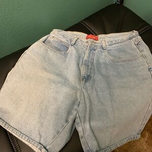 Pre owner Venezia Jeans Short Size 16
